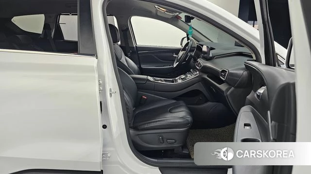 Hyundai The New Santa Fe 2021 Белый из Кореи, фото 2