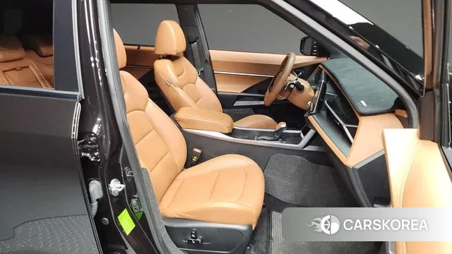 Ssangyong Torres 2022 Черный из Кореи, фото 2