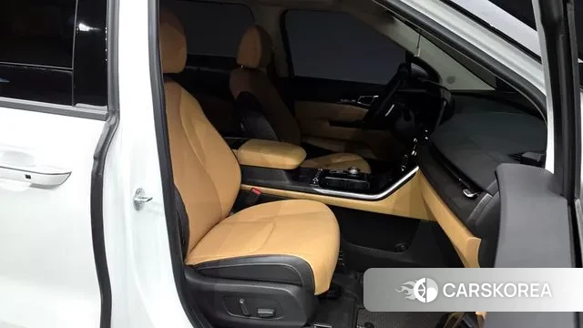 Kia Carnival 4th generation 2023 Белый из Кореи, фото 2