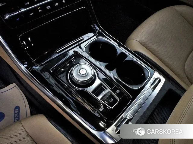 Kia Carnival 4th generation 2021 Белый из Кореи, фото 2