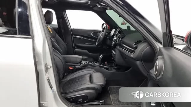 Mini Cooper S Clubman 2021 Серебряный из Кореи, фото 2