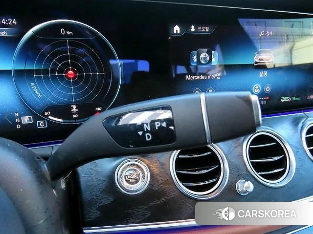Mercedes-Benz E-Class W213 2021 Белый из Кореи, фото 2