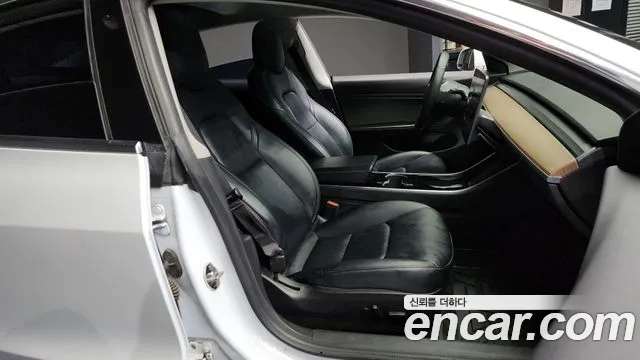 Tesla Model 3 2019 Белый из Кореи, фото 2