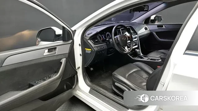 Hyundai Sonata New Rise 2019 Белый из Кореи, фото 2