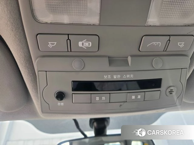 Hyundai The New Grand Starex 2019 Желтый из Кореи, фото 2