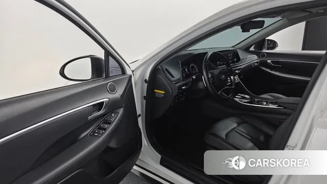 Hyundai Sonata (DN8) 2019 Белый из Кореи, фото 2