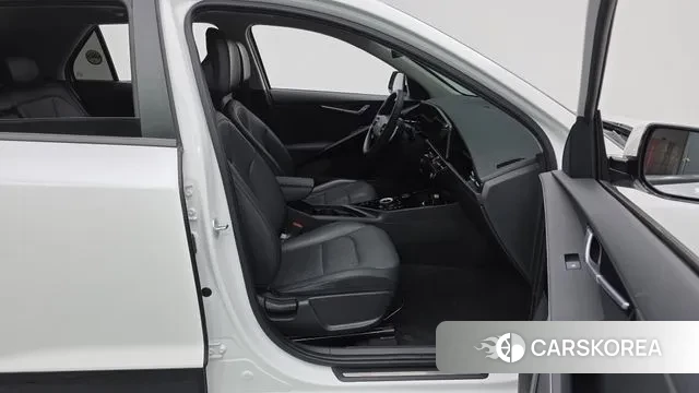 Kia Di Ol Nu Niro 2022 Белый из Кореи, фото 2