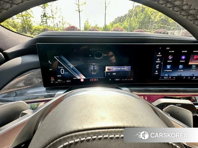 BMW 7 series 2024 Черный из Китая, фото 2