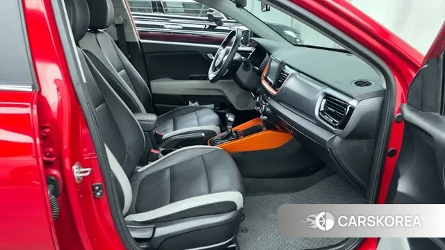 Kia Stonic 2018 Красный из Кореи, фото 2