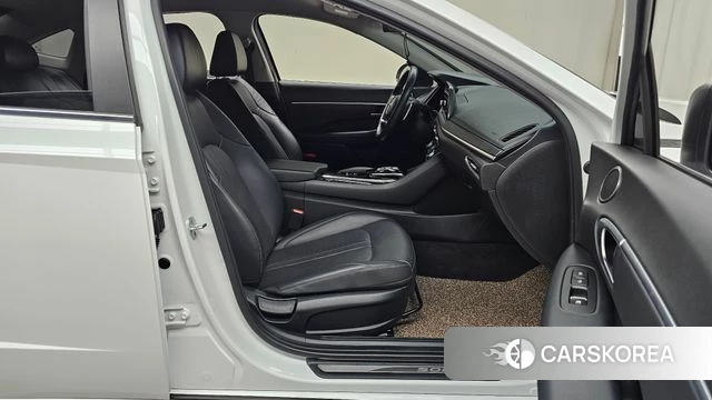 Hyundai Sonata (DN8) 2019 Белый из Кореи, фото 2