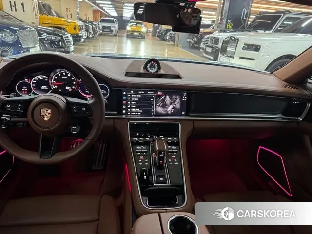 Porsche Panamera (971) 2023 Белый из Кореи, фото 2