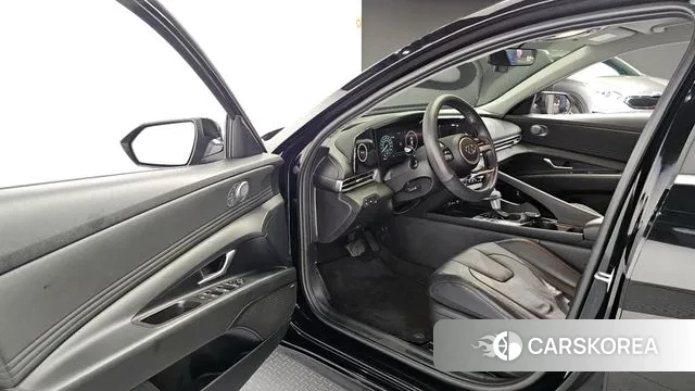 Hyundai Avante (CN7) 2021 Черный из Кореи, фото 2