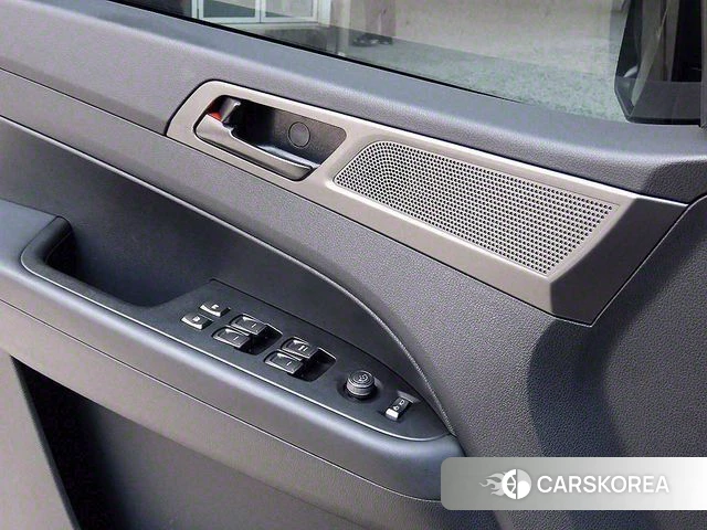 Ssangyong The New Rexton Sports Cannes 2023 Светло-зеленый из Кореи, фото 2