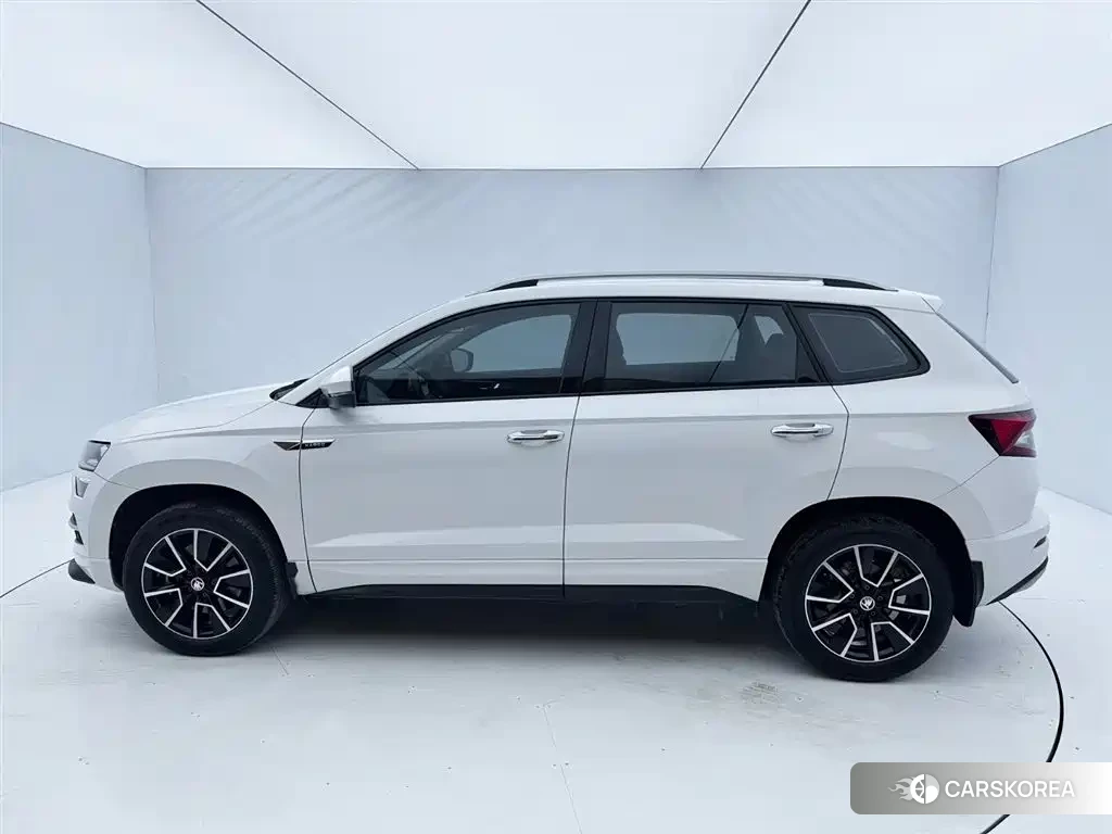 Skoda Krok 2024 Белый из Китая, фото 2