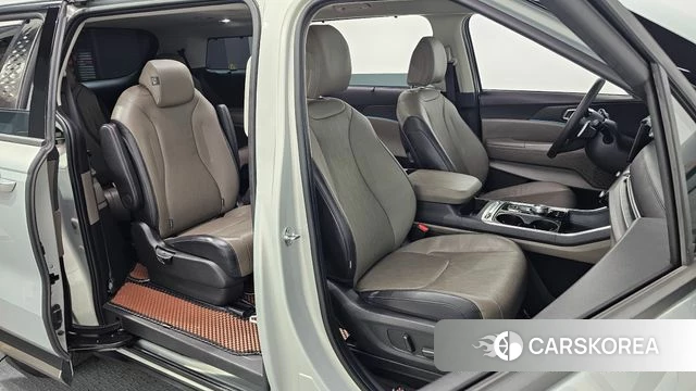 Kia The New Carnival 4th Generation 2024 Серебряный из Кореи, фото 2
