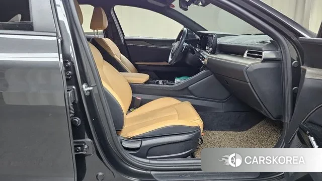 Kia K5 3rd generation 2021 Серый из Кореи, фото 2