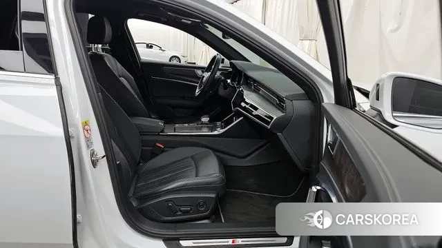 Audi A6 (C8) 2020 Белый из Кореи, фото 2