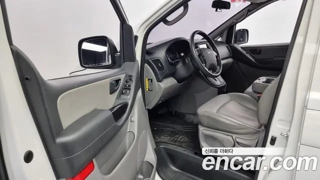 Hyundai The New Grand Starex 2021 Белый из Кореи, фото 2