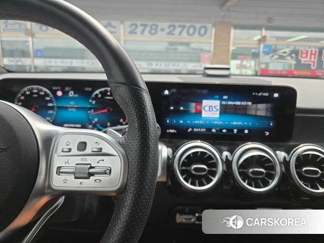 Mercedes-Benz GLB-Class X247 2021 Черный из Кореи, фото 2