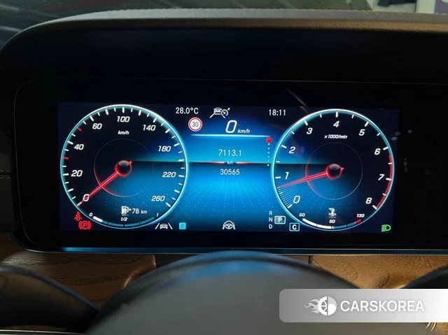 Mercedes-Benz E-Class W213 2022 Белый из Кореи, фото 2