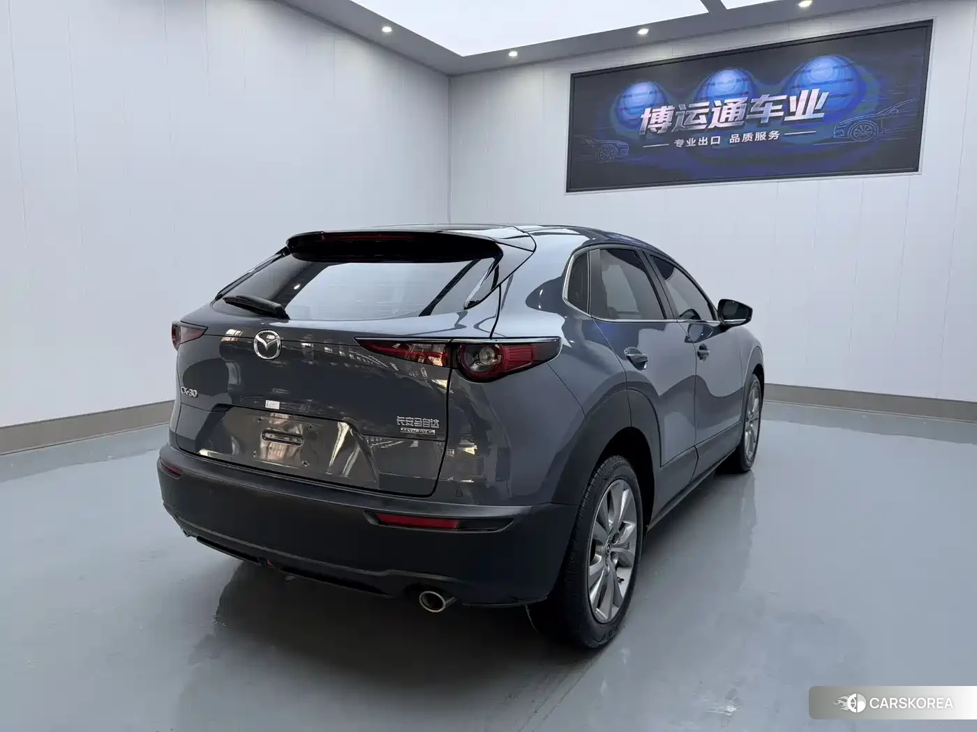 Mazda CX-30 2022 Silver/gray из Китая, фото 2