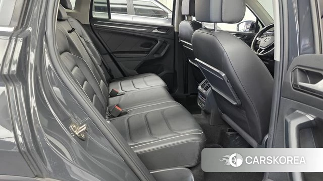 Volkswagen Tiguan second Generation 2019 Серый из Кореи, фото 2