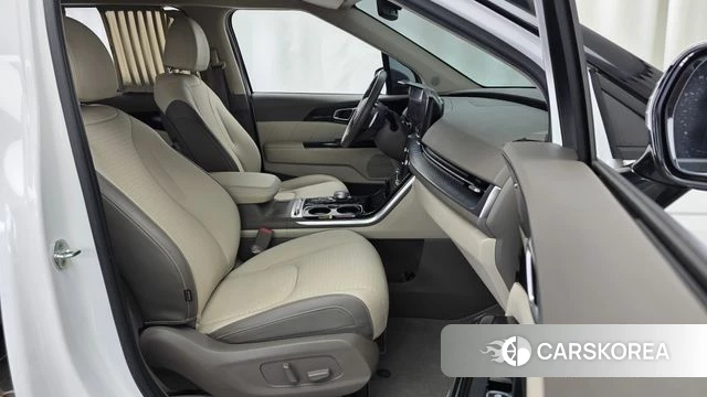 Kia Carnival 4th generation 2021 Белый из Кореи, фото 2