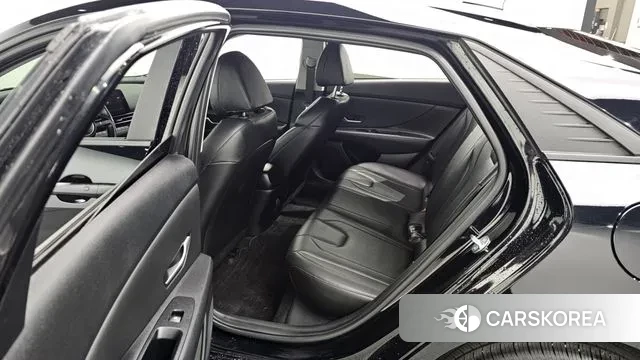 Hyundai Avante (CN7) 2023 Черный из Кореи, фото 2