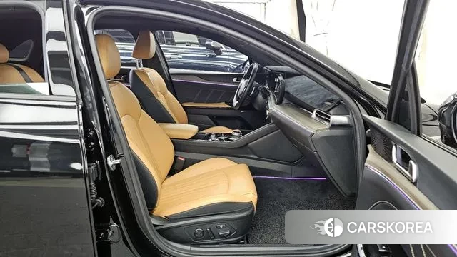 Kia K5 3rd generation 2021 Черный из Кореи, фото 2