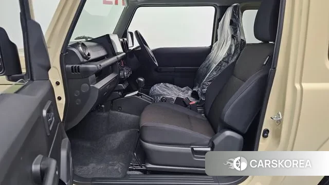 Suzuki Jimny 2025 Жемчужный цвет из Кореи, фото 2