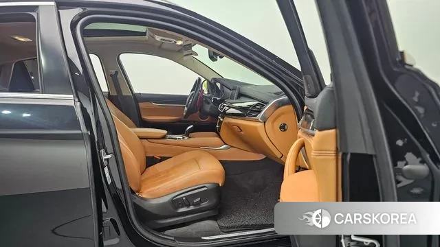 BMW X6 (F16) 2018 Черный из Кореи, фото 2