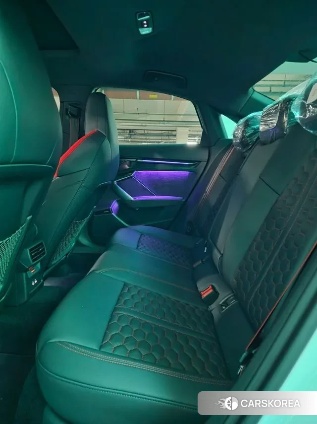 Audi RS3 (8Y) 2025 Белый из Кореи, фото 2