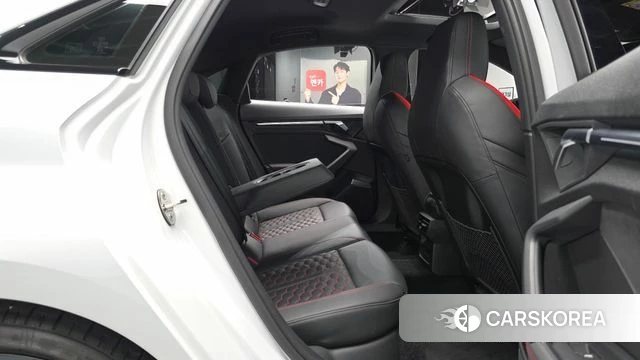 Audi RS3 (8Y) 2024 Белый из Кореи, фото 2