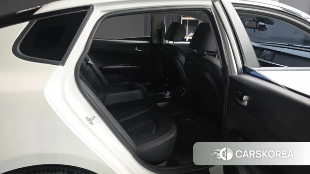 Kia The New K5 2nd generation 2019 Белый из Кореи, фото 2