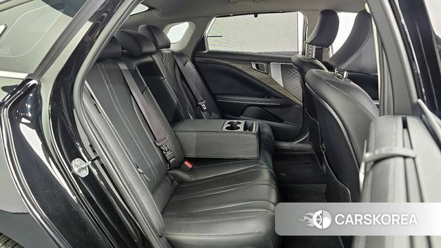 Kia K8 2022 Черный из Кореи, фото 2