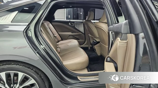 Kia K8 2023 Серый из Кореи, фото 2