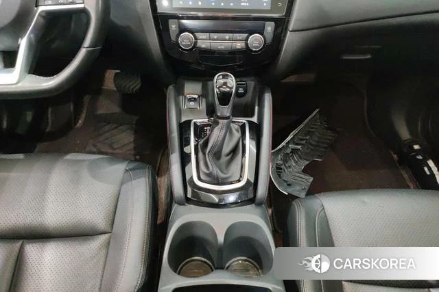 Nissan Qashqai 2023 Белый из Китая, фото 2
