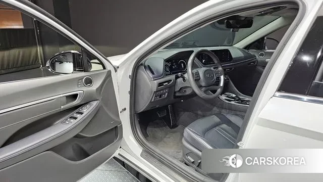 Hyundai Sonata (DN8) 2020 Белый из Кореи, фото 2