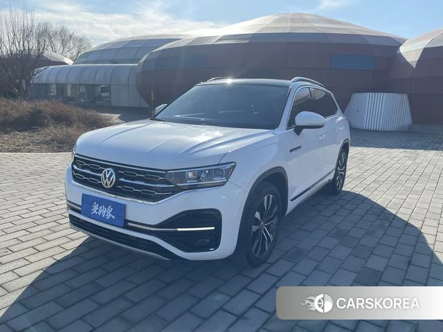 Volkswagen Tanyue 2022 Белый из Китая, фото 2