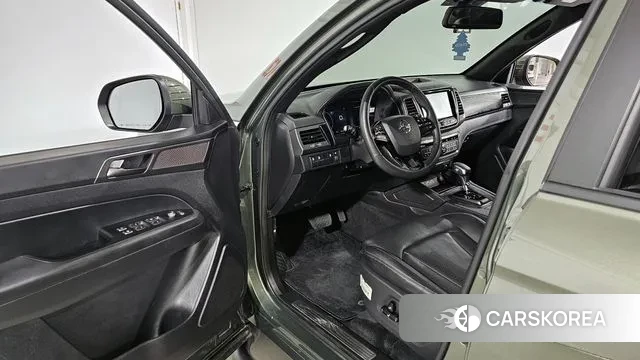 Ssangyong The New Rexton Sports Cannes 2023 Темно-зеленый из Кореи, фото 2