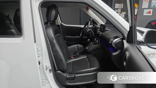 Hyundai Casper 2022 Белый из Кореи, фото 2
