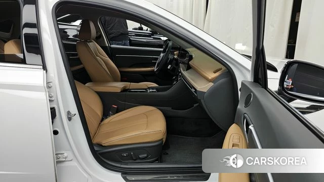 Hyundai Sonata D Edge (DN8) 2023 Белый из Кореи, фото 2