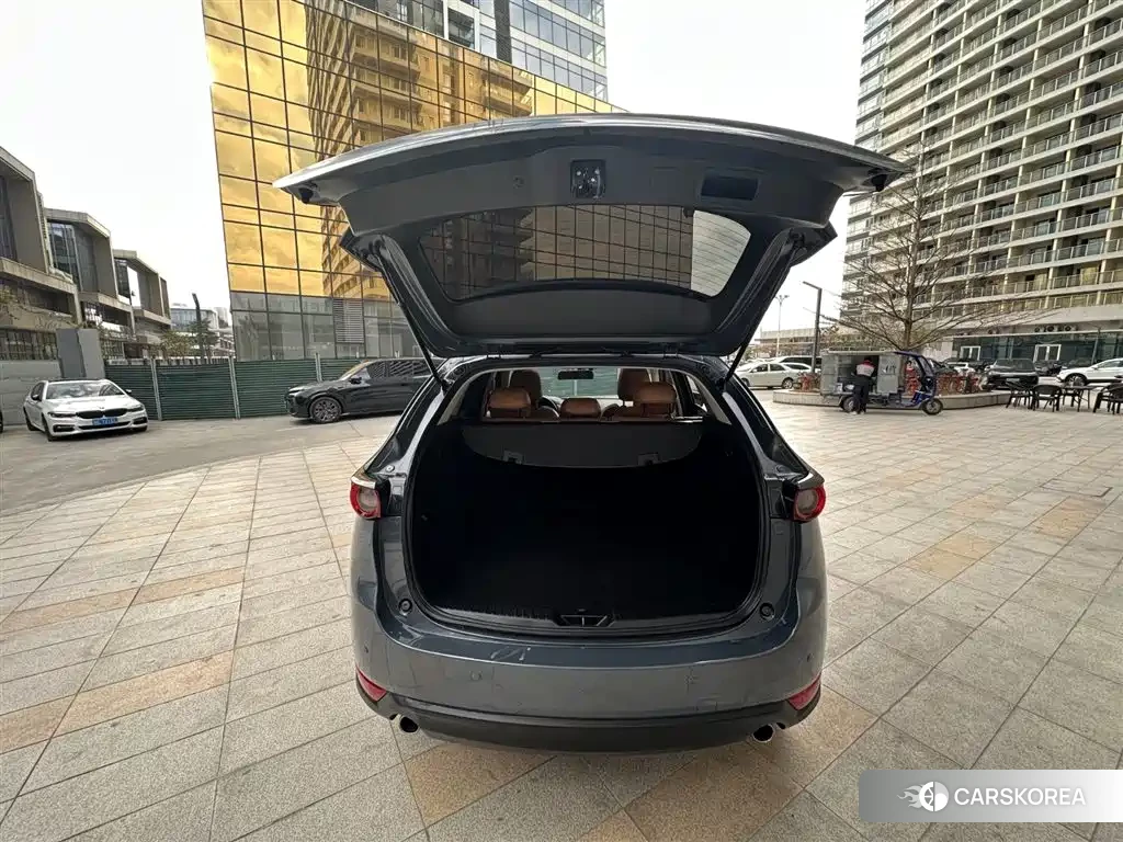 Mazda CX-5 2022 Silver/gray из Китая, фото 2