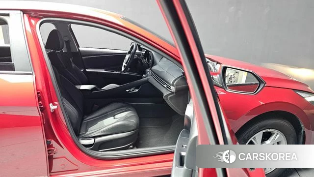 Hyundai Avante (CN7) 2020 Красный из Кореи, фото 2