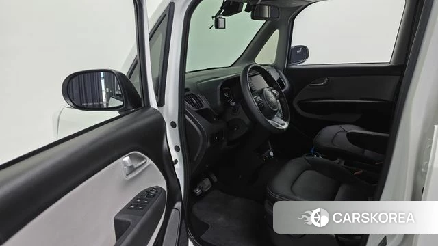 Kia The New Kia Ray 2023 Белый из Кореи, фото 2