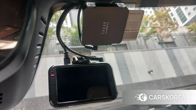 Volvo XC60 second Generation 2023 Жемчужный цвет из Кореи, фото 2