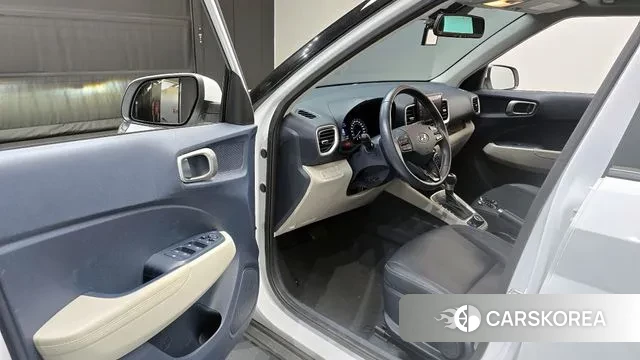 Hyundai Venue 2021 Белый из Кореи, фото 2