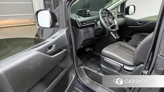 Hyundai Staria 2024 Синий из Кореи, фото 2