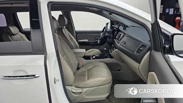 Kia All New Carnival 2018 Белый из Кореи, фото 2