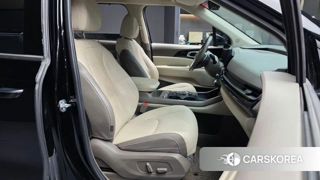 Kia The New Carnival 4th Generation 2024 Черный из Кореи, фото 2